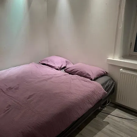 Skillebekk Empty Nest Ubytování v soukromí Oslo